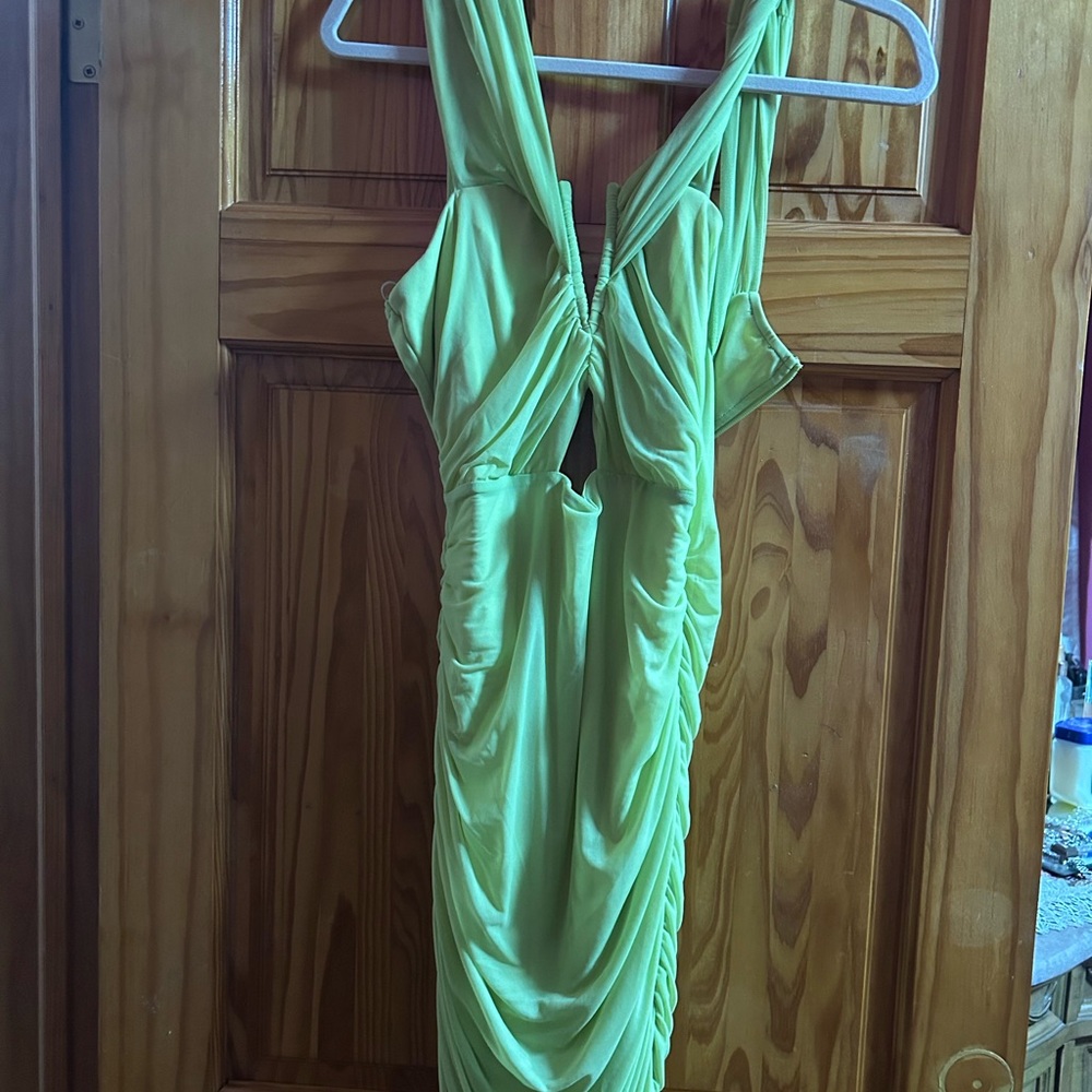 Elegant Backless Green Dress